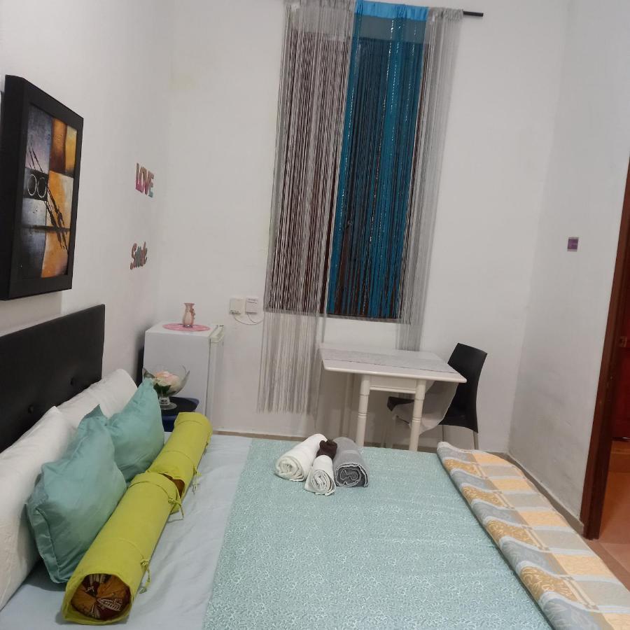 Emma Lovely Room With Private Bathroom Alicante Exterior photo